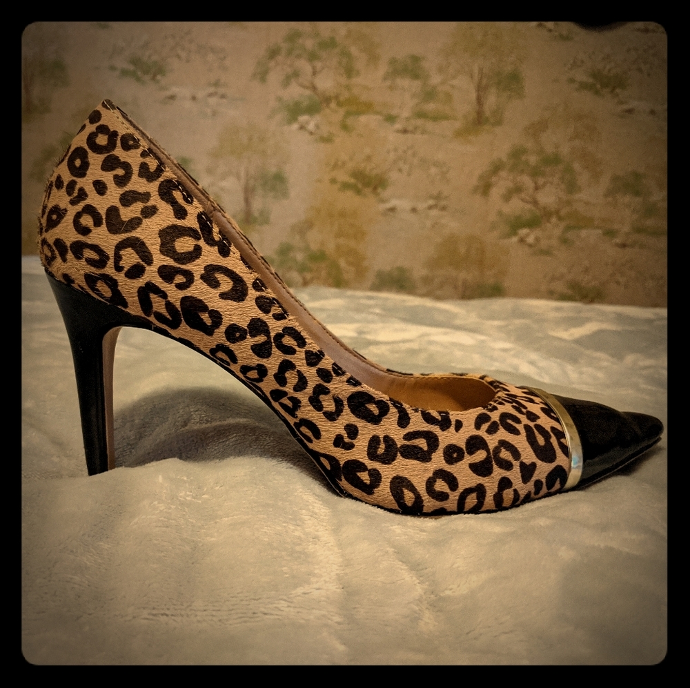 Apt 9 Cheetah Pumps
